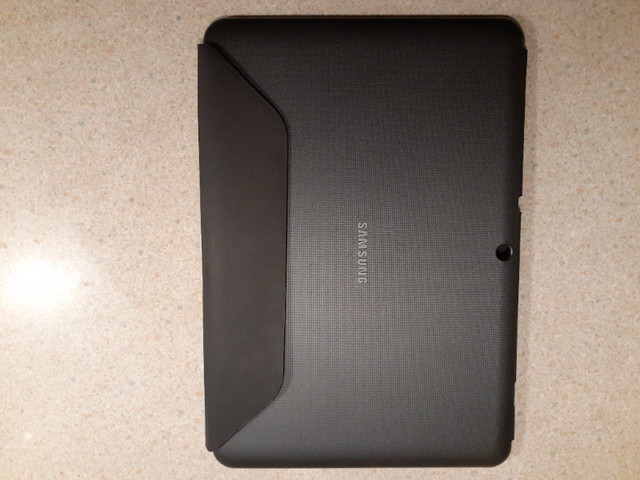 Etui tablette Samsung Tab 2 dans iPad et tablettes  à Granby