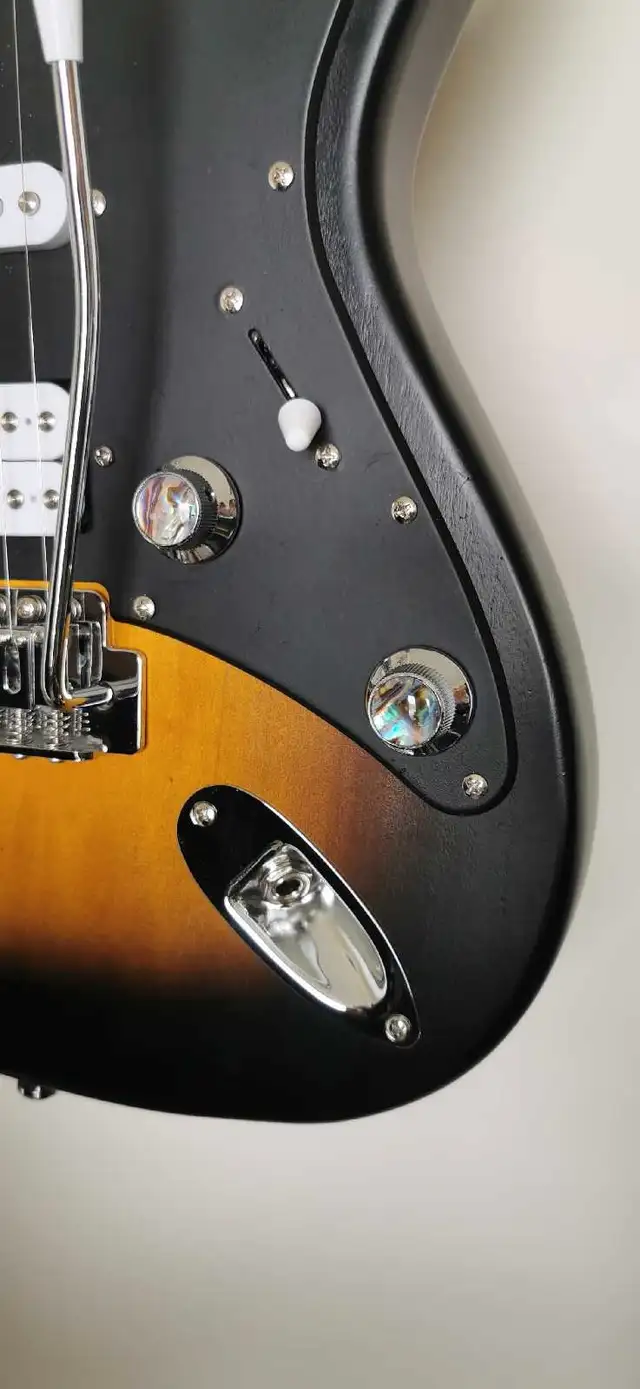 Cort G110 - As new in Guitars in Edmonton - Image 3