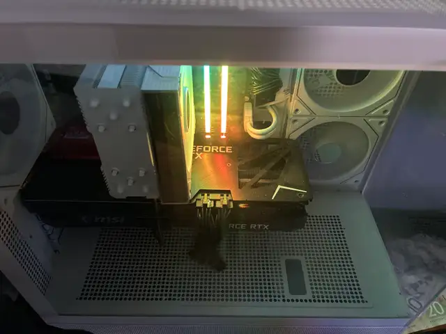 gaming pc439247203488901120
