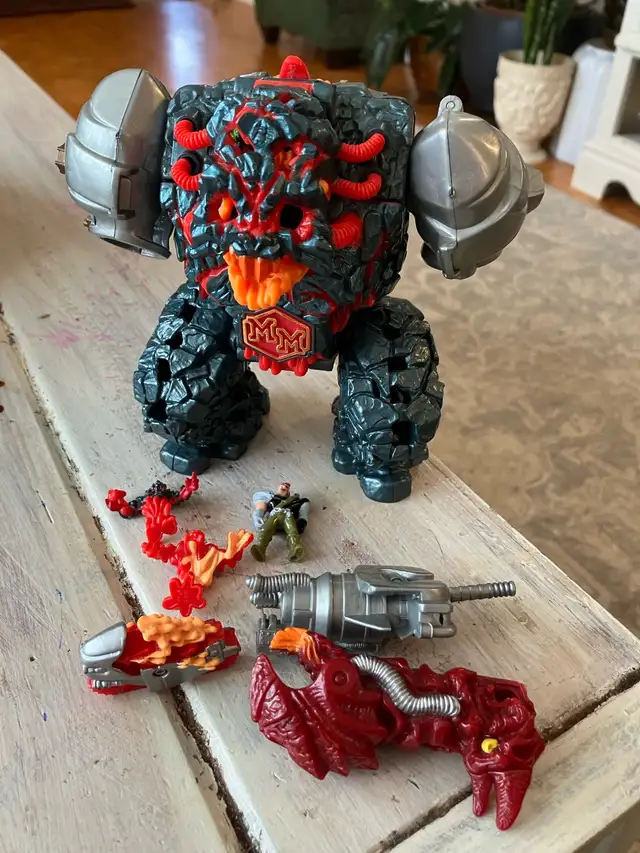 mighty max blasts magus playset in Toys in Winnipeg - Image 2