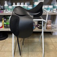 New 18" Tekna S8 Dressage Saddle