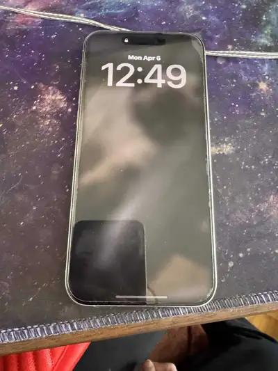 Iphone 15 pro max 256, View more