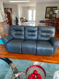 Recyling Leather Sofa For Sale.