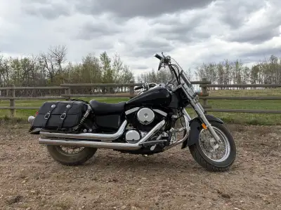 2006 Kawasaki Vulcan 1500 Solid bike, clean condition, strong mechanically Always maintained and sto...