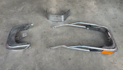 Bumper avant et arrière et trim pour aile avant pour Shovelhead Plusieurs autres pièces disponibles