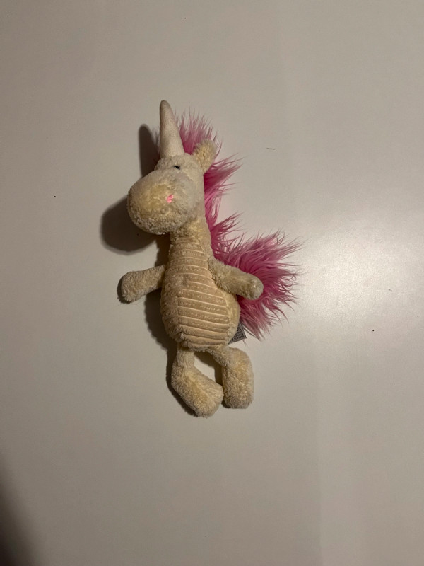 Jellycat Snagglebaggle Ursula Unicorn Plush Kids Stuffed Animal in Toys & Games in Guelph