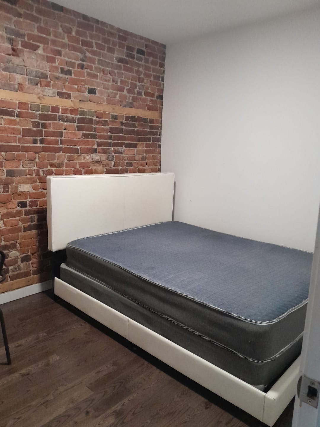 Deux chambres en colocation Aout/Sept 026 Plateau-Mont-Royal — photo 3