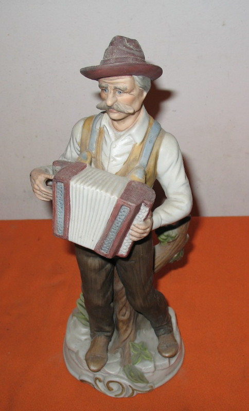 Accordion Player Statue -Austria / Bavarian - Great Condition - in Pianos & Keyboards in Edmonton