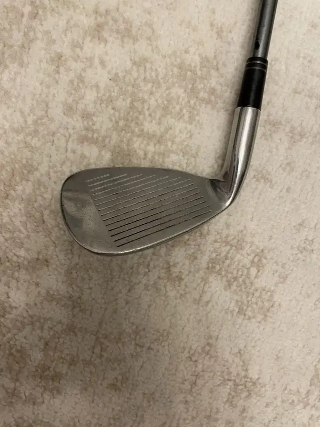 Jazz Rally 9 iron right handed in Golf in Oakville / Halton Region - Image 3