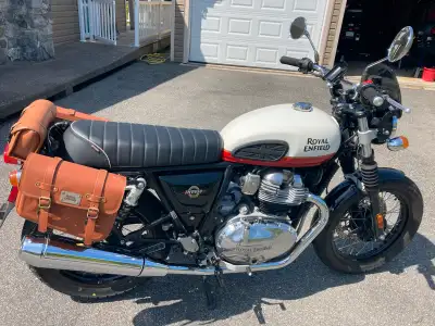 For sale is 2023 Royal Enfield 650 Int, 11800 Kms, like new condition mechanically and cosmetically,...