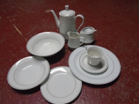 SET OF GIBSON DISHES