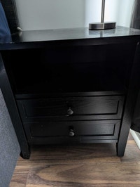 black nightstand Longueuil / South Shore Greater Montréal Preview
