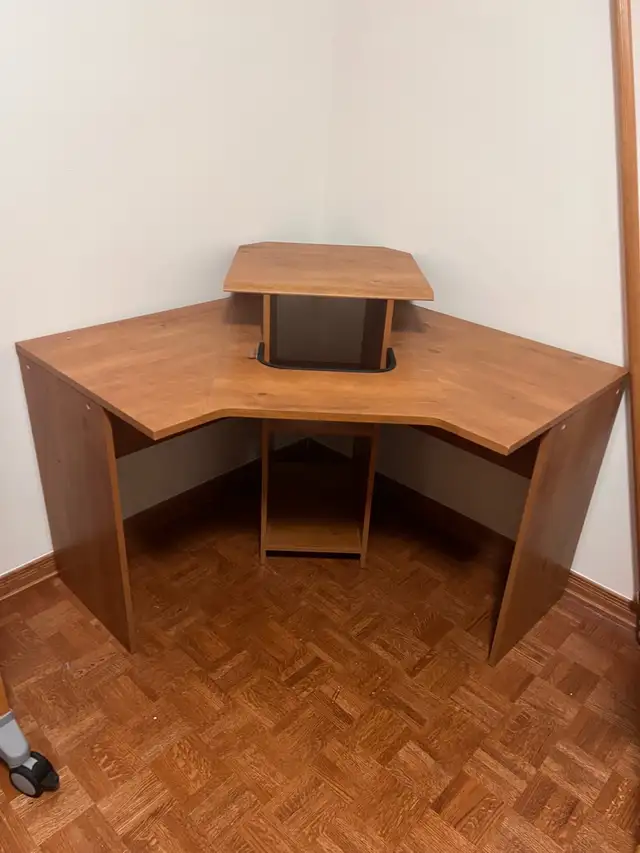 Corner Computer Desk
