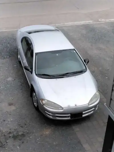 Chrystal intrepid 2004 4 extra rims and studded winter tires Below 40,000km And other info Call Roge...