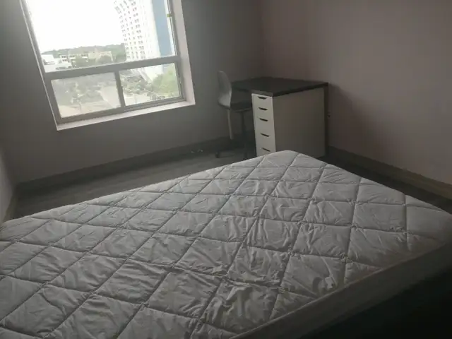 Furnished 5-br condo to share near Wilfrid Laurier U/U Waterloo in Room Rentals & Roommates in Kitchener / Waterloo - Image 4