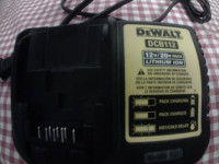 Dewalt DCB112 20V charger