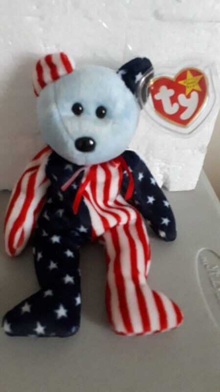 8 Beanie Baby Bears by Ty. Many rare and vintage collectables in Arts & Collectibles in Chatham-Kent - Image 4