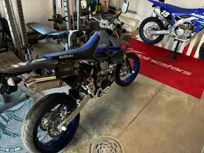 Serviced and ready to go for Spring. Bike is in great shape with zero issues. Needs nothing. All sto...