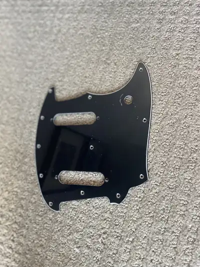 Fender Mustang pickguard, View more