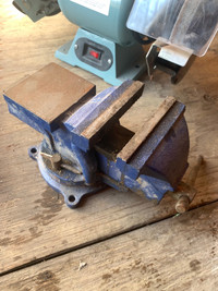 4 inch bench vice