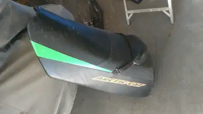Had ordered a replacement seat for a 97 zrt but they sent me this one instead! Wrong seat, think thi...