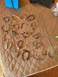 jewellry lot bracelets and necklaces