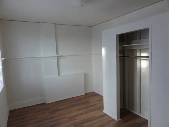 QUAINT & QUIET ON THE HILL