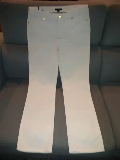 New Tommy Hilfiger Pants, View more
