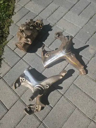 Windshield, back glass, molding, windows crank and many more parts.