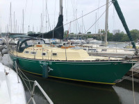 32' Ontario Yachts Sailboat