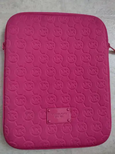 Michael Kors ipad case, good condition, $20, View more