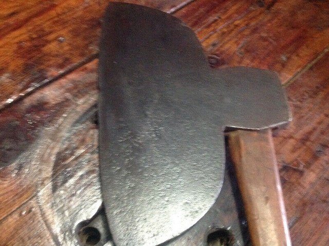 Antique Vintage Broad Hewing Axes in Arts & Collectibles in Barrie - Image 3