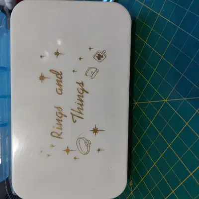 Here is a vintage cream/ivory coloured rings and things box.lid works great, no vracks or chips. For...