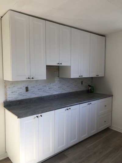 Cozy 1 Bedroom apartment on King Street West downtown Bowmanville in a quiet building. Completely re...