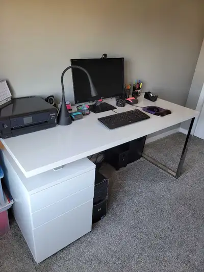 Office Furniture Structube Tempo with an Armchair, View more