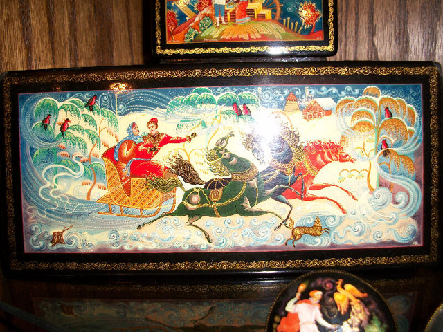Vintage Russian Arts - Souvenirs ,  lacquer  boxes,etc,   , in Arts & Collectibles in Parksville / Qualicum Beach