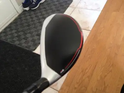 Taylormade M6 #4 hybrid 22 degree Fujikura Pro 2.0 regular flex, View more