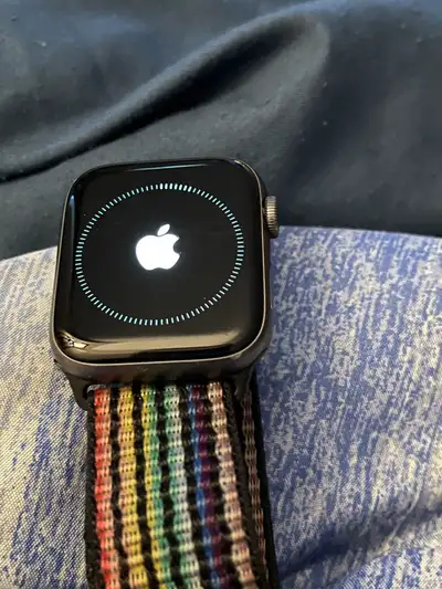 Apple Watch Series 5 44m. Comes with charger and extra watch bands.