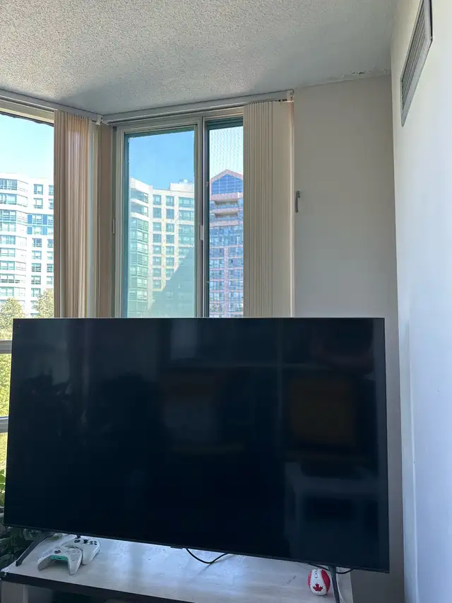 smart tv Samsung  in TVs in Markham / York Region - Image 3