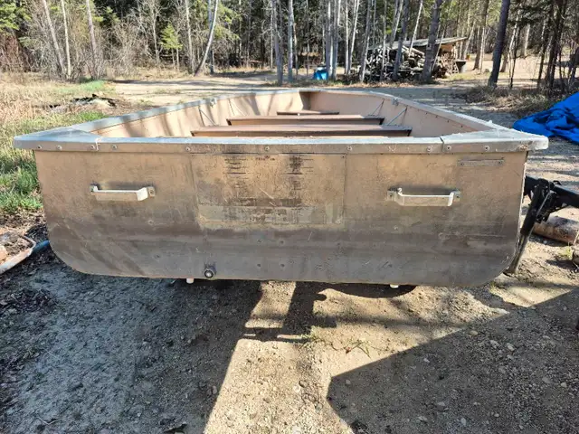 (SOLD PENDING FINAL PAYMENT)Misty RIVER 14 FT BOAT AND trailer in Powerboats & Motorboats in Saskatoon - Image 5