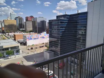 2 Bedroom 1 Bathroom Downtown