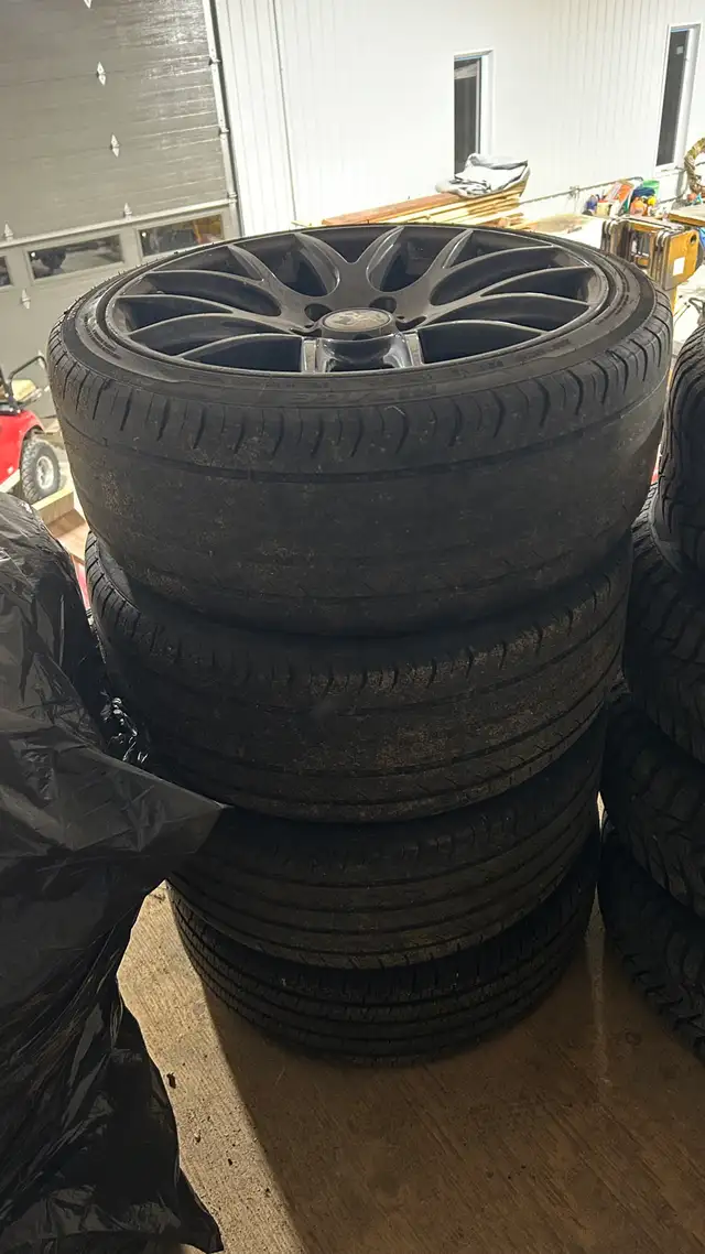 5x114.3 wheels with 225/40R18 tires in Tires & Rims in Norfolk County - Image 3