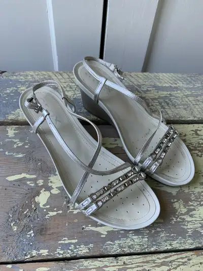 Geox Sandels size 6, View more