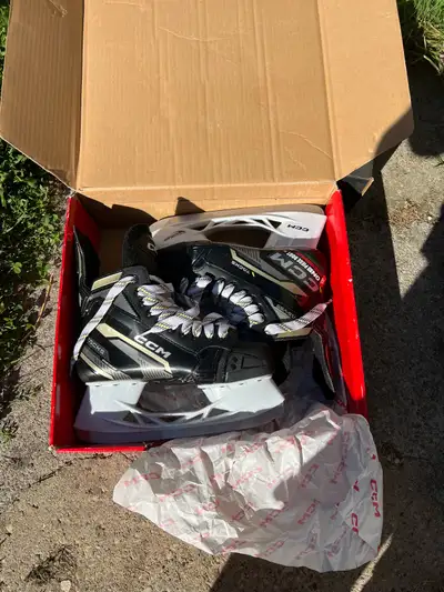 Men’s Size 7 Ice skates, View more