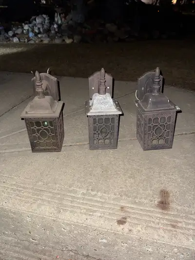 3x Outdoor Entrance / Porch lights - FREE, View more