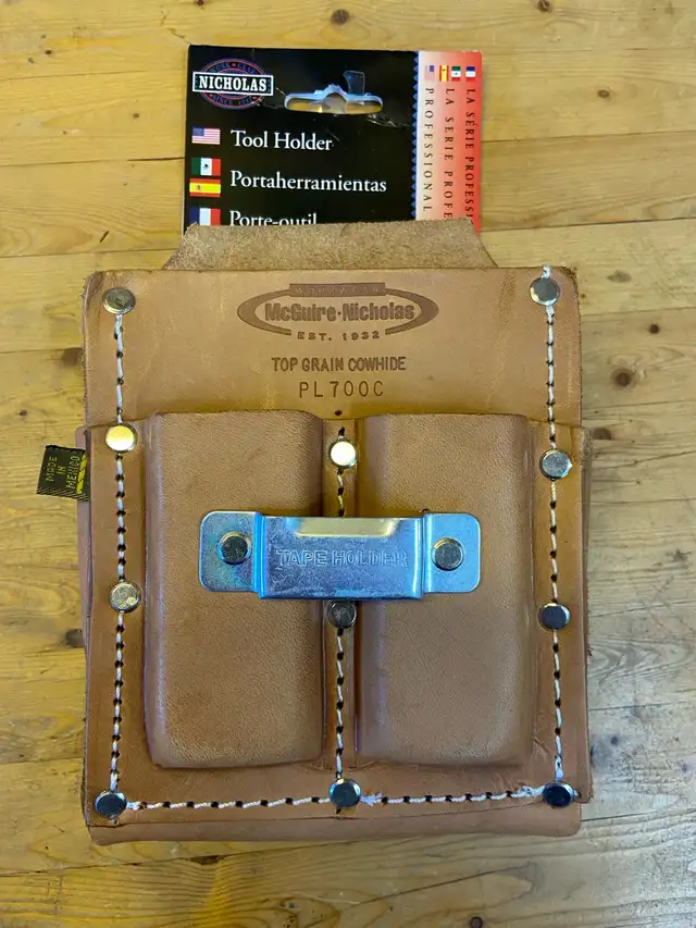 Leather Tool Pouch in Hand Tools in Kawartha Lakes - Image 2