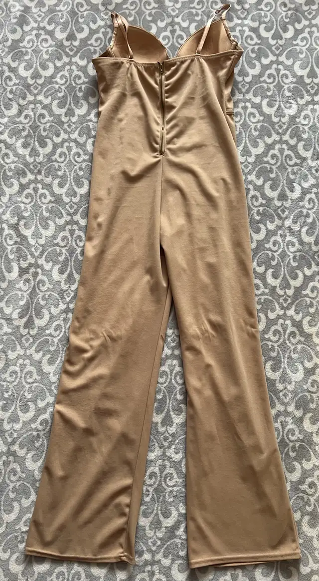 ReVamped Women’s Beige Lacy Jumpsuit in Women's - Tops & Outerwear in Oshawa / Durham Region - Image 6