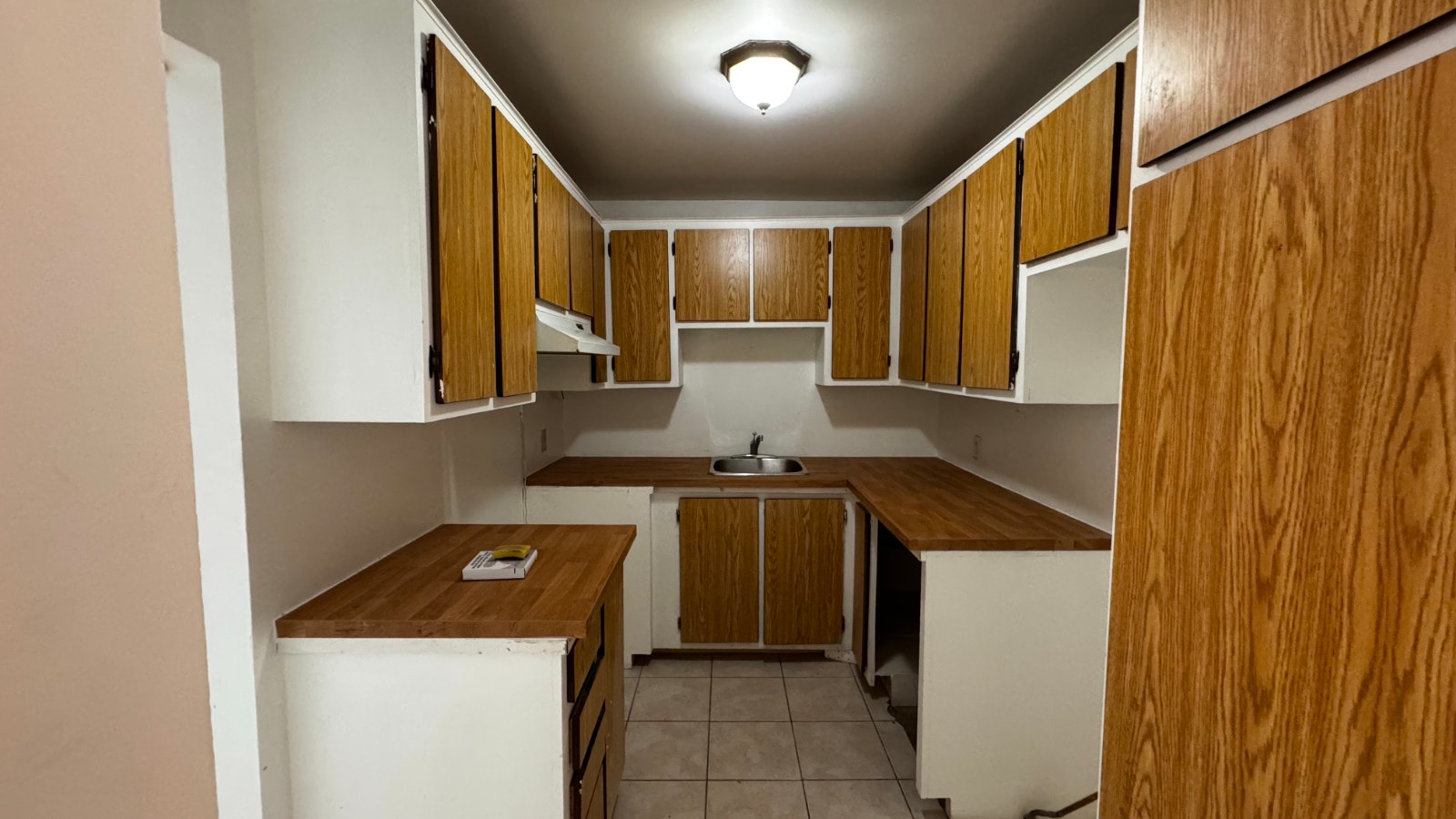 4 1/2 Anjou - Semi-basement for rent — photo 3