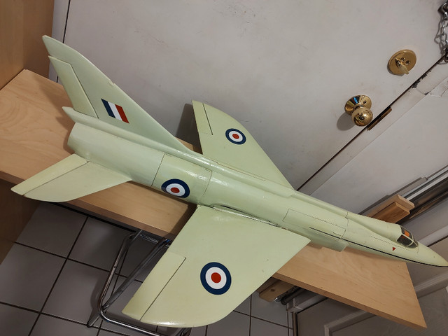 Handmade model of the Hawker WW2 fighterjet British RAF aircraft in Arts & Collectibles in City of Toronto - Image 2