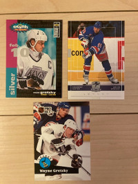 Lot of three Wayne Gretzky hockey cards